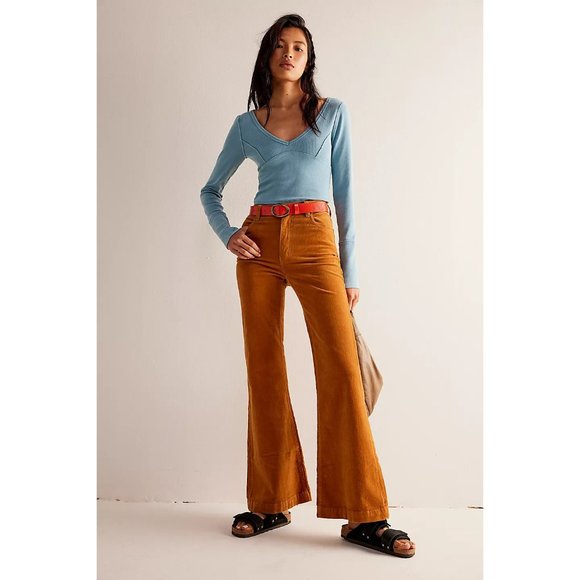 ROLLA'S Pants - NWT Rolla's East Coast Cord Flare Jeans